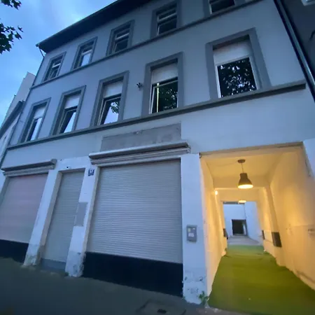 Gemuetliche, Helle, Ruhige Im Zentrum Von *