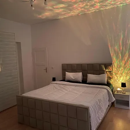 Gemuetliche, Helle, Ruhige Im Zentrum Von Apartmán Düsseldorf