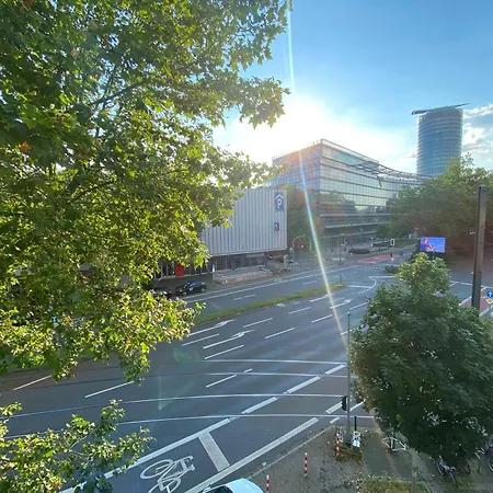 Gemuetliche, Helle, Ruhige Im Zentrum Von Apartment