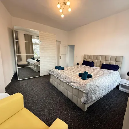 Gemuetliche, Helle, Ruhige Im Zentrum Von Apartmán Düsseldorf