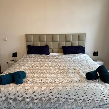 Gemuetliche, Helle, Ruhige Im Zentrum Von