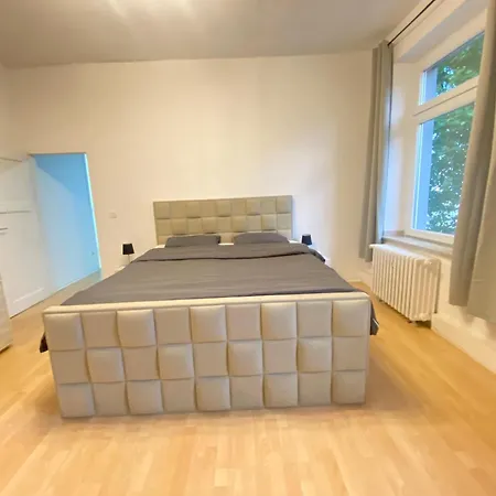 Gemuetliche, Helle, Ruhige Im Zentrum Von