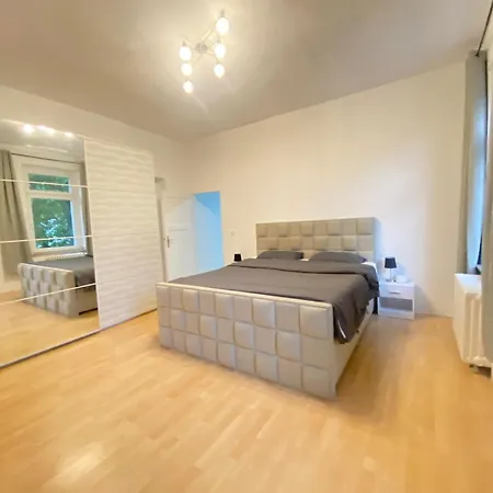 Lejlighed Gemuetliche, Helle, Ruhige Im Zentrum Von